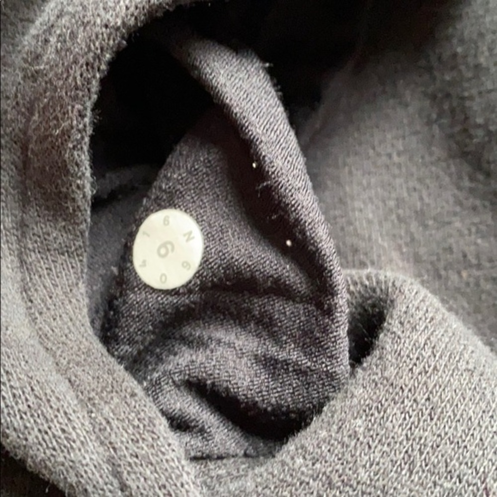 Lululemon Sweater - Picture 2 of 4